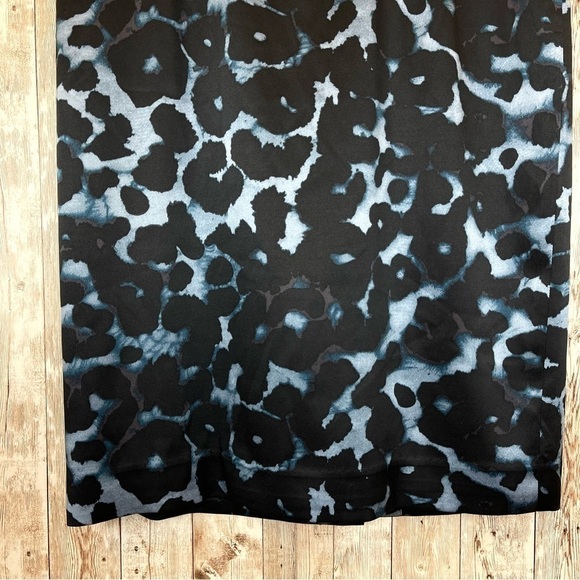 Ann Taylor Silk Blend Printed Pencil Skirt Size 4 Women - Picture 3 of 9